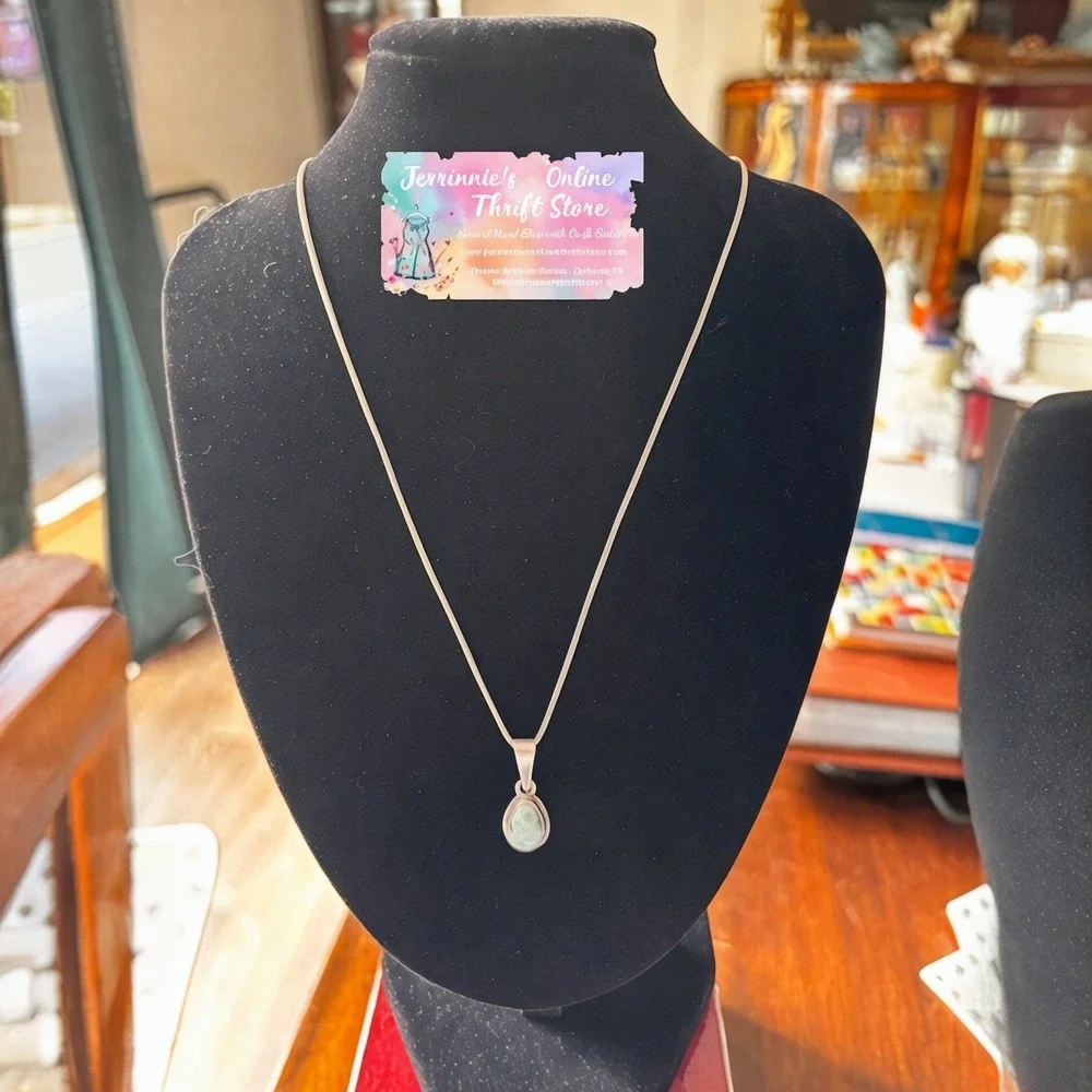 Sterling Silver 925 Larimar Teardrop Pendant Necklace Blue Stone Box Chain - Picture 1 of 4
